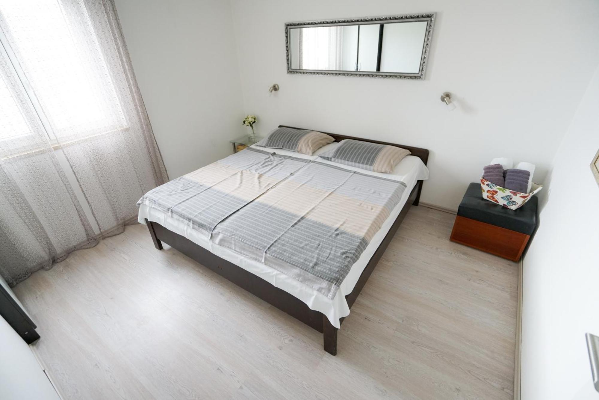 Apartments Osljak Preko Bagian luar foto