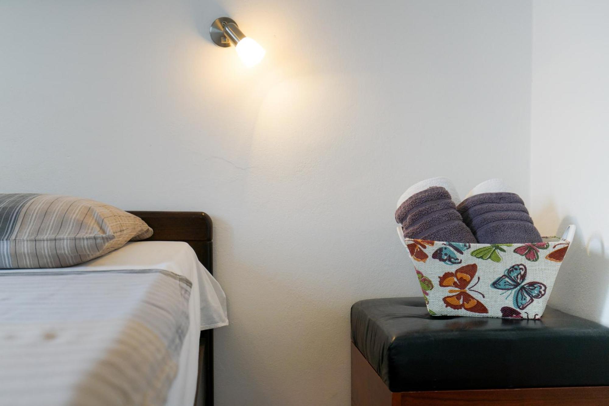 Apartments Osljak Preko Bagian luar foto