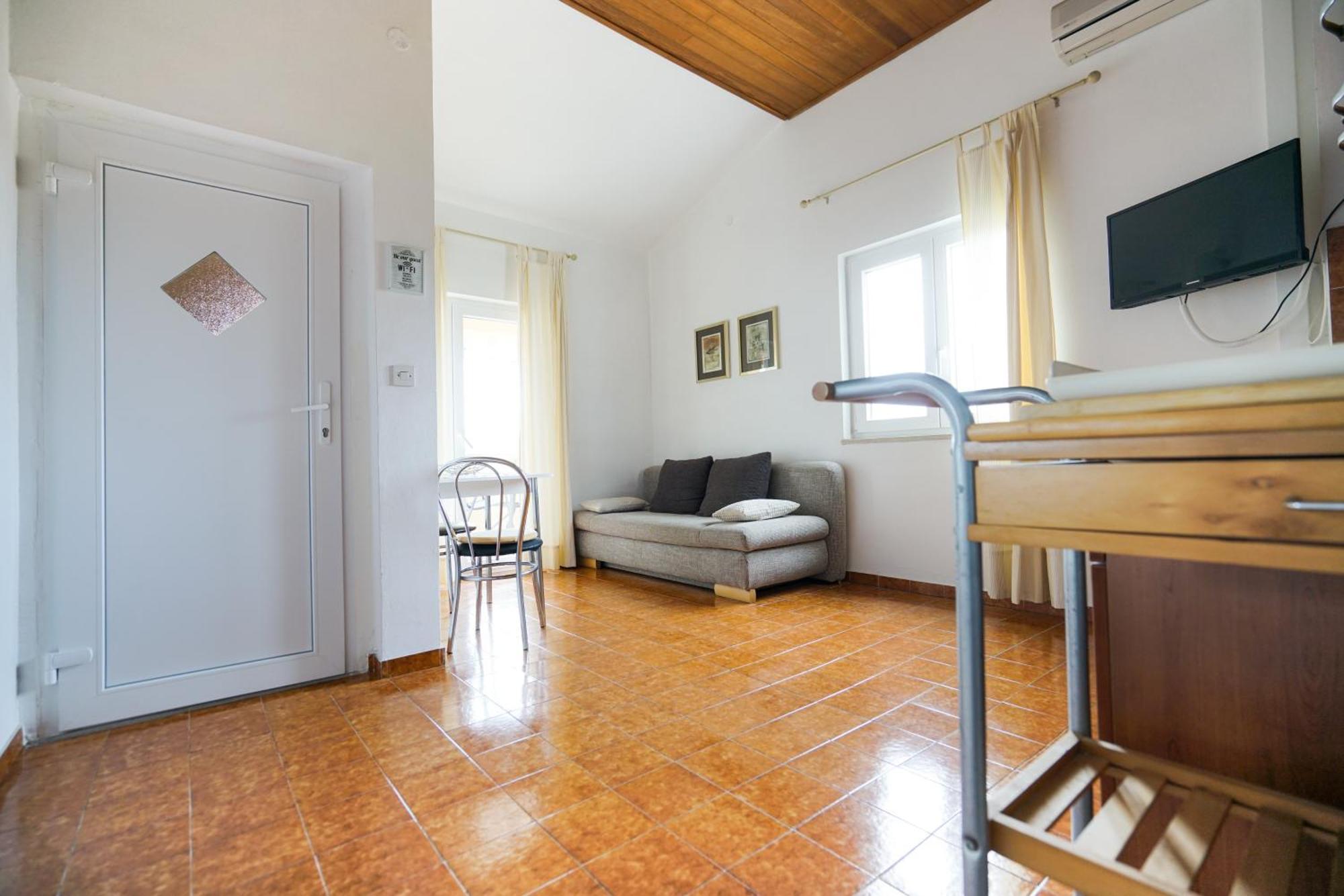 Apartments Osljak Preko Bagian luar foto
