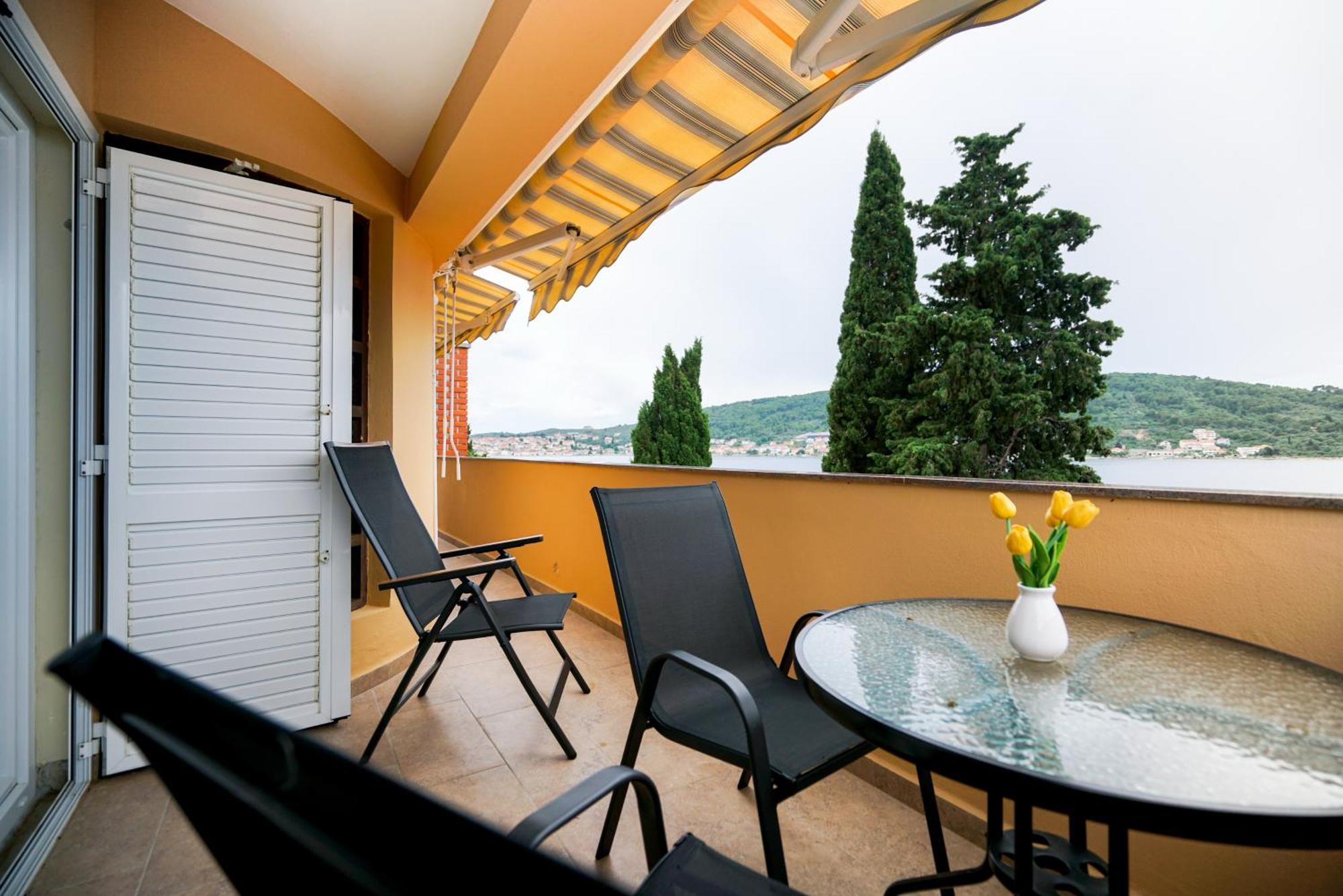 Apartments Osljak Preko Bagian luar foto