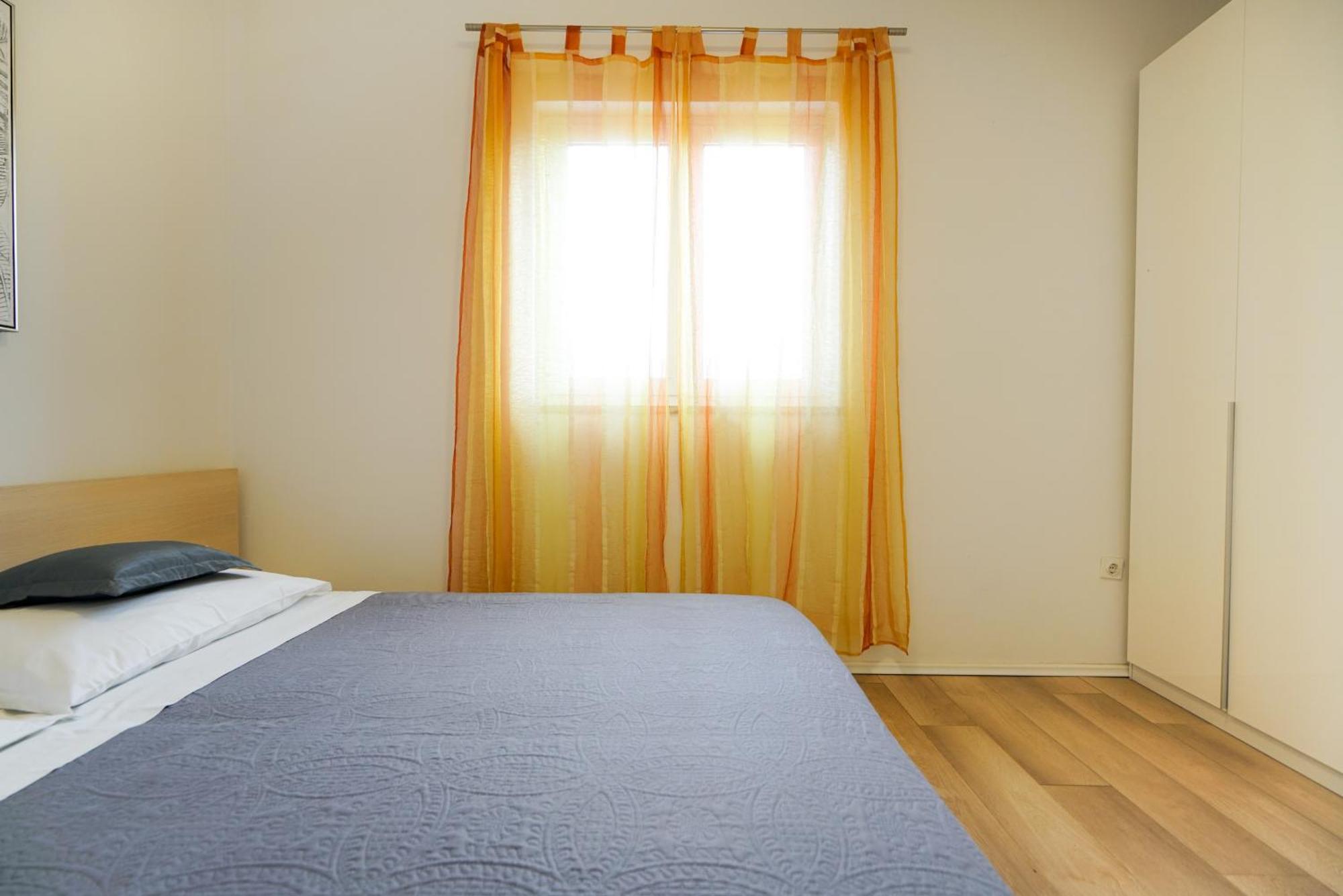Apartments Osljak Preko Bagian luar foto